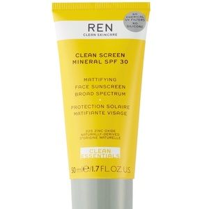 New REN CLEAN SKINCARE
Clean Screen Mineral SPF 30 Mattifying
Face Sunscreen 1.7